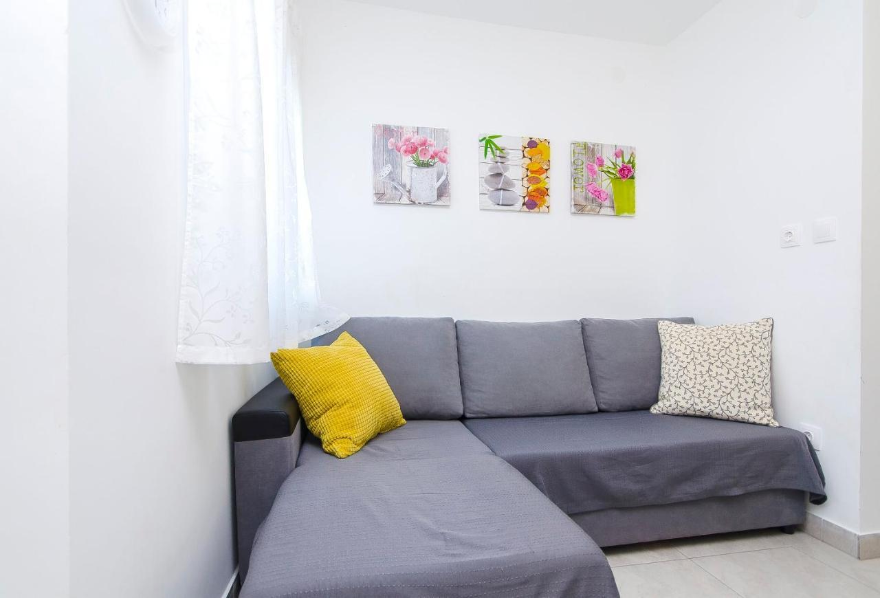 רוגוזניצה Apartments Milan מראה חיצוני תמונה
